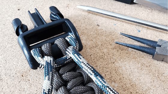 Perfectly practical paracord dog collars
